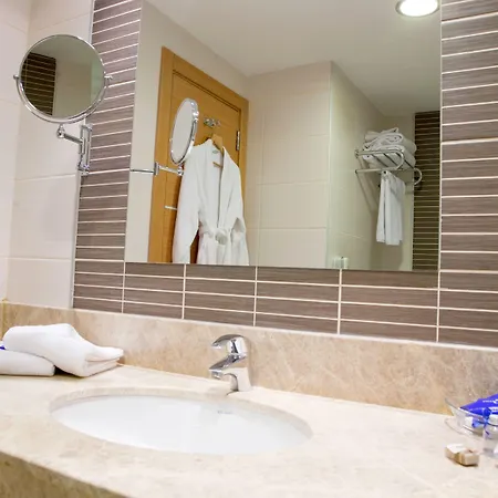 トゥナリ 3* アンカラ